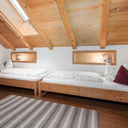 Appartement Froetscherhof, Urlaub Auf Dem Bio-bauernhof In Brixen, Appartments Bressanone
