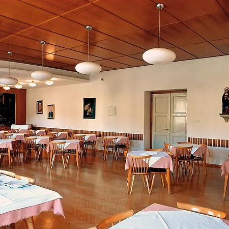 Bed & Breakfast Priesterseminar