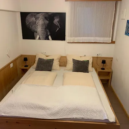 Bed & Breakfast Haus Lasaun