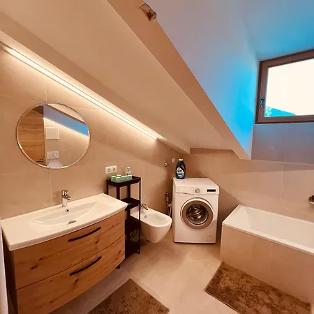Ploseblick Apartment Bressanone