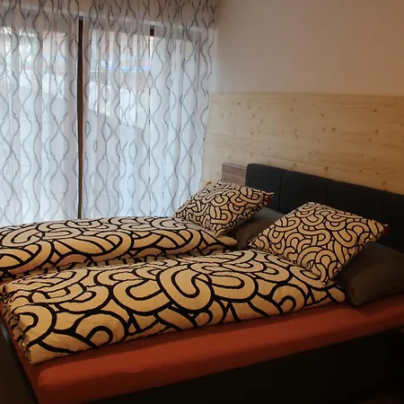 Apartment Claudia *