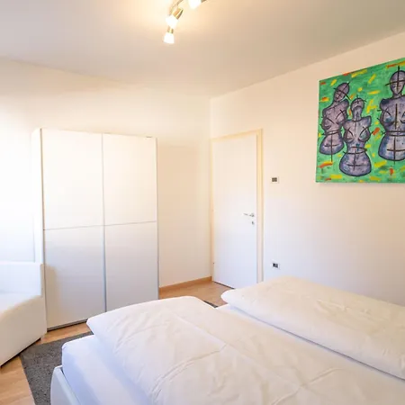 Apartment A&a