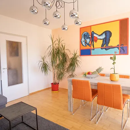 A&a Apartment *
