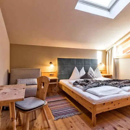 Farm stay Widmannhof - Urlaub Auf Dem Biobauernhof Bressanone