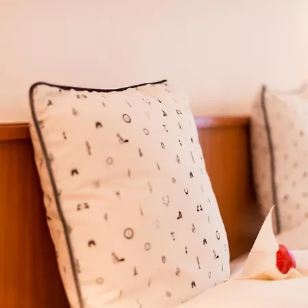 Krone Eat Drink Stay Hotel Bressanone