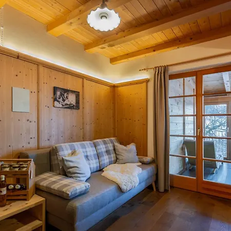 Froetscherhof, Urlaub Auf Dem Bio-bauernhof In Brixen, Appartments * Bressanone
