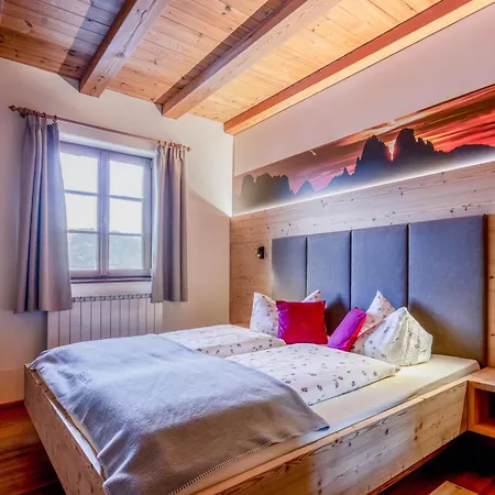 Froetscherhof, Urlaub Auf Dem Bio-bauernhof In Brixen, Appartments