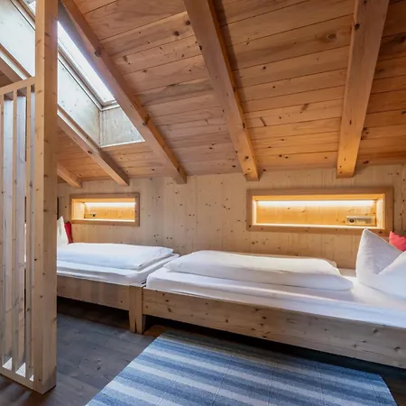 Froetscherhof, Urlaub Auf Dem Bio-bauernhof In Brixen, Appartments