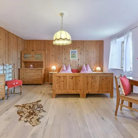 Gemangerhof Apartamento *