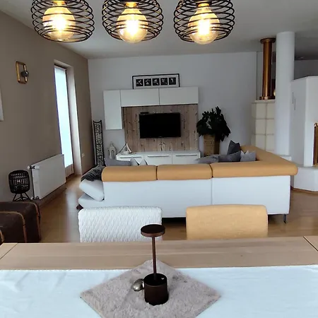 66 - Stylisches Mit Balkon & Toplage In Bressanone
