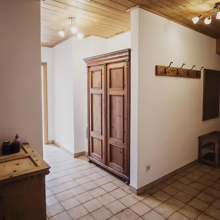 Apartment Toellhof Stube Bressanone