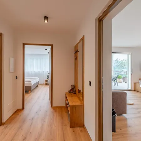 Haus Karin 1 Apartment Bressanone