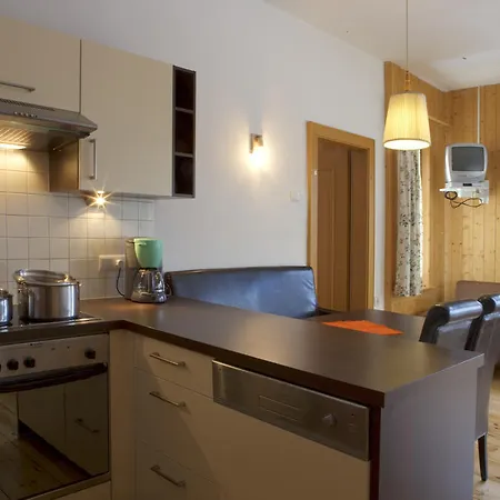 Aparthotel Bad Burgstall 2*