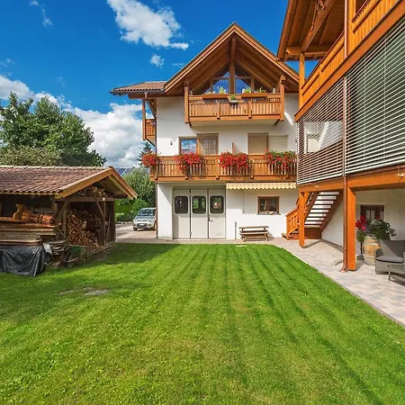 Appartement Kienasthof *