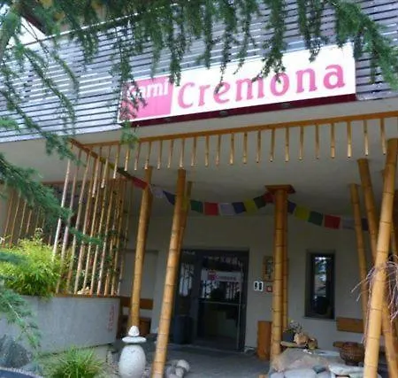 Garni Cremona Acomodação com café da manhã  2*