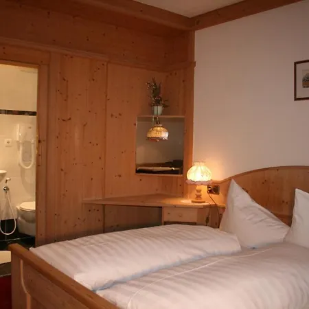 Hotel Majestic 3*