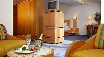 Krone - Eat, Drink, 4*