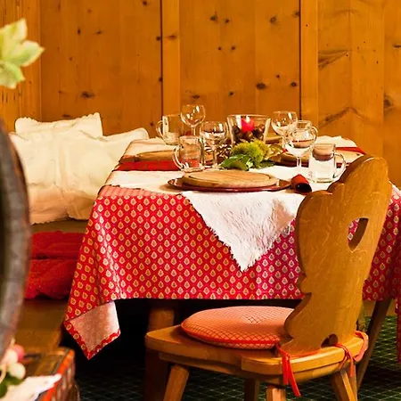 Temlhof Hotel 3*