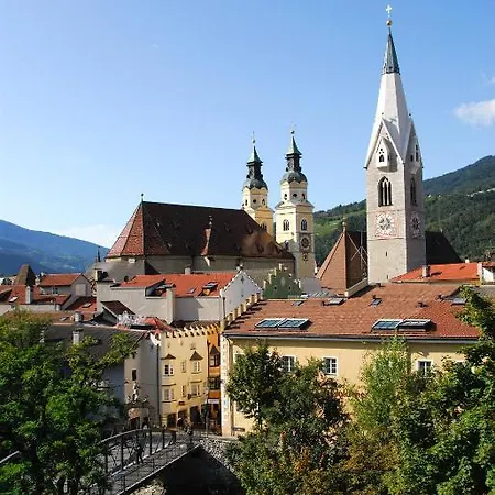 Gruener Baum Hotel Bressanone
