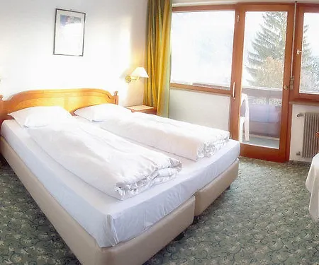 Temlhof Hotel