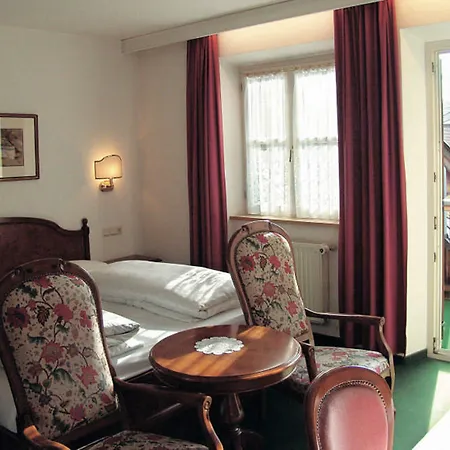 Gruener Baum 4* Bressanone