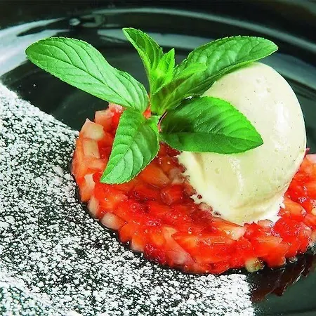 Krone - Eat, Drink, Hotel Bressanone