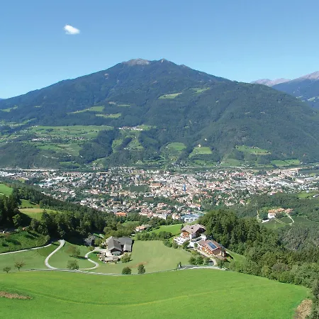 Torgglerhof Hotel 2*