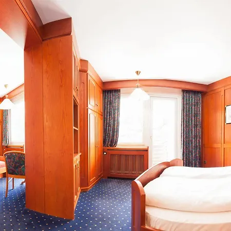 Temlhof 3* Bressanone
