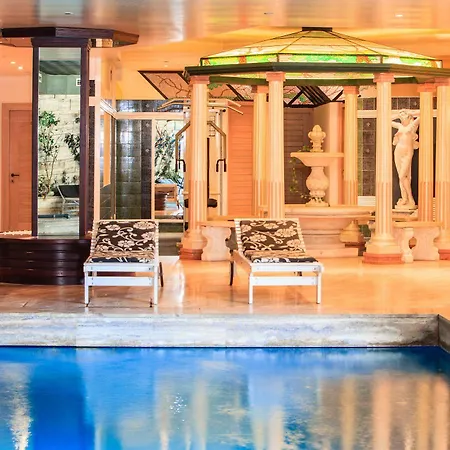 Temlhof Hotel 3*