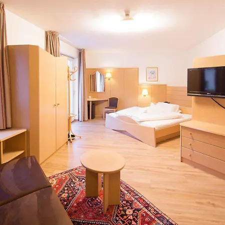 Goldenes Roessl-adults Only Bressanone