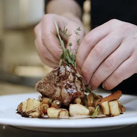 Krone - Eat, Drink, Hotel 4*