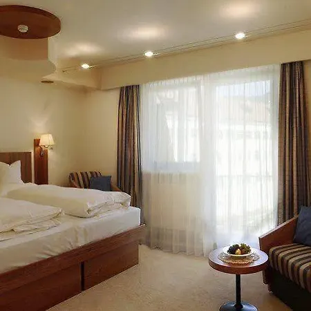Hotel Krone - Eat, Drink,