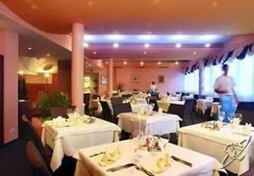 Hotel Krone - Eat, Drink,