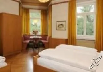 Jarolim Hotel 3*