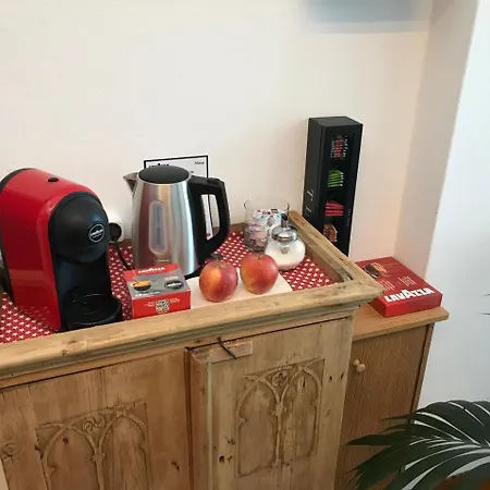 Haus Lasaun Couette-café Bressanone