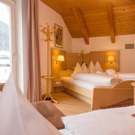 Goldenes Roessl-adults Only Bressanone