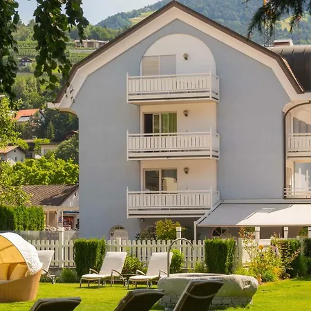 Goldenes Roessl-adults Only