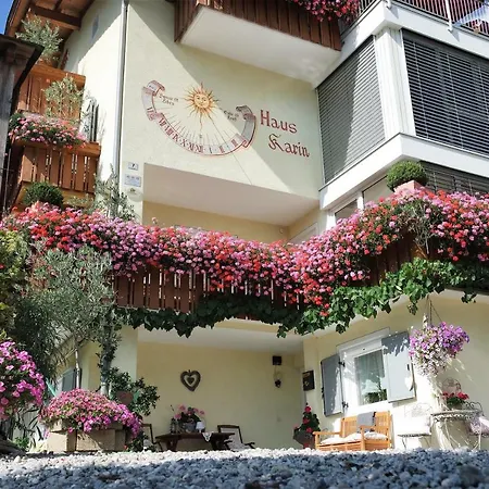 Apartment Haus Karin Bressanone