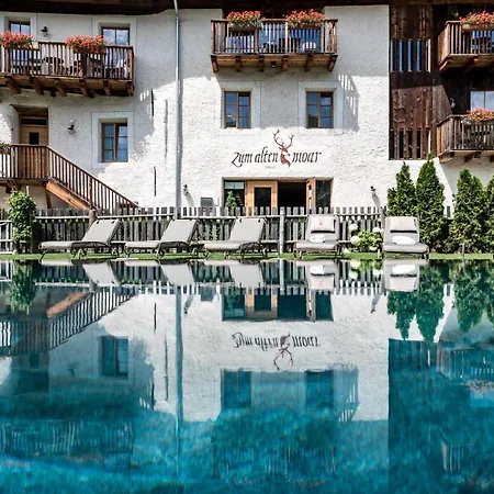Zum Alten Moar Hotel